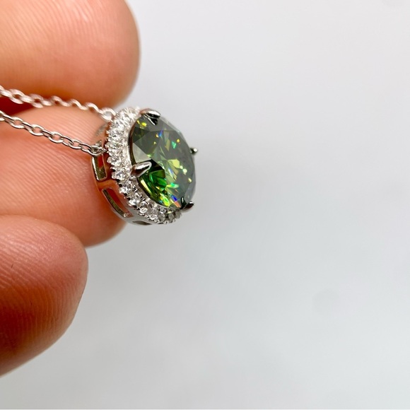 5 Ct Green Moissanite Pendant Necklace 18K White Gold Finish 925 Silver GRA - Picture 6 of 17
